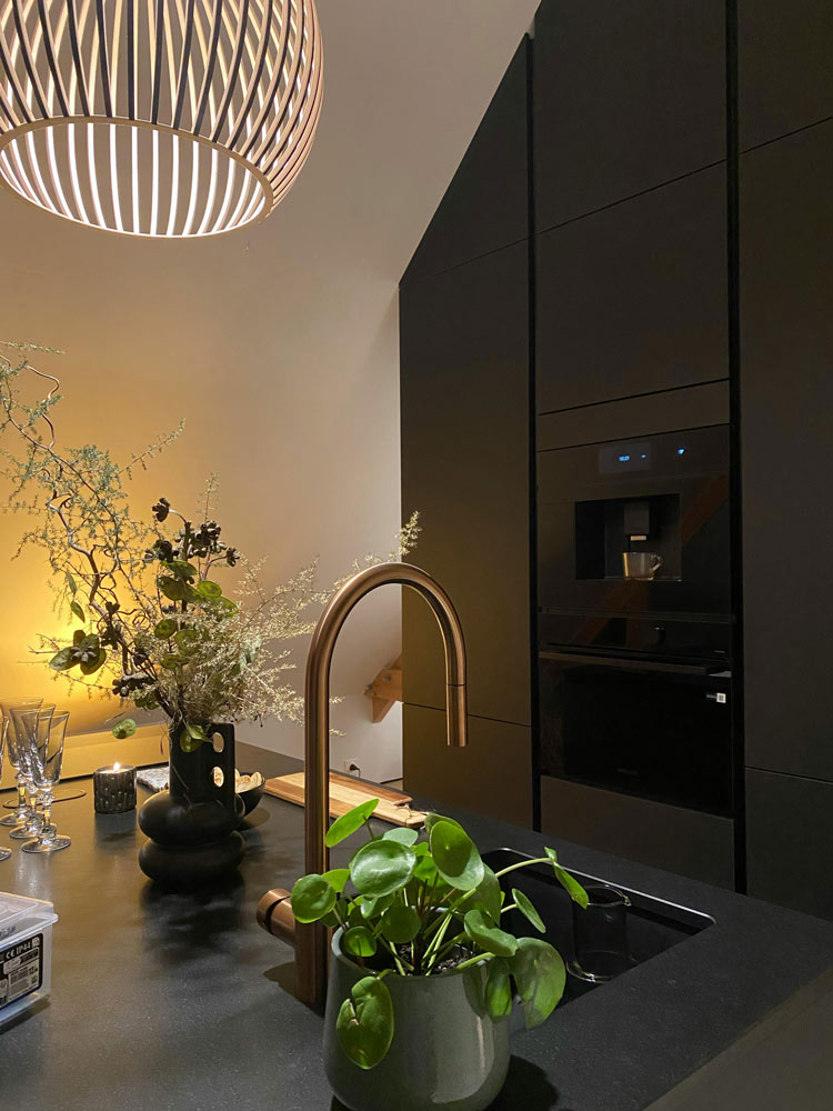 Aménagement intérieur moderne et lumineux